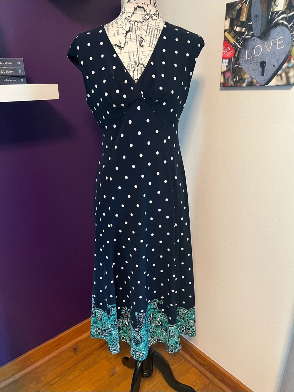 Evan Picone Navy Polka Dot Sleeveless Dress with Teal Paisley Border